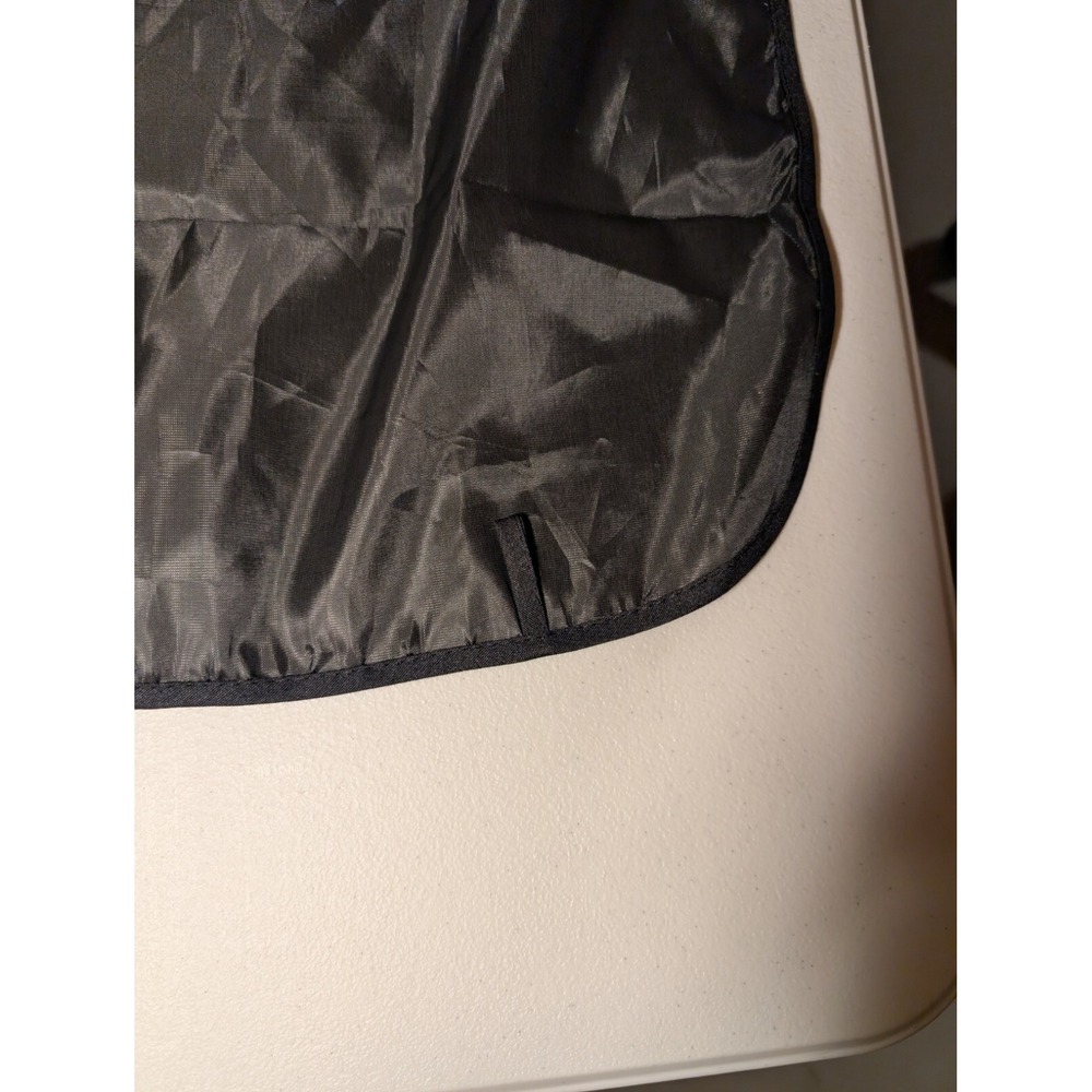 Black Salon Cape with Hook & Loop Closure‎ – Hair Cutting & Styling Cape - Picture 4 of 4